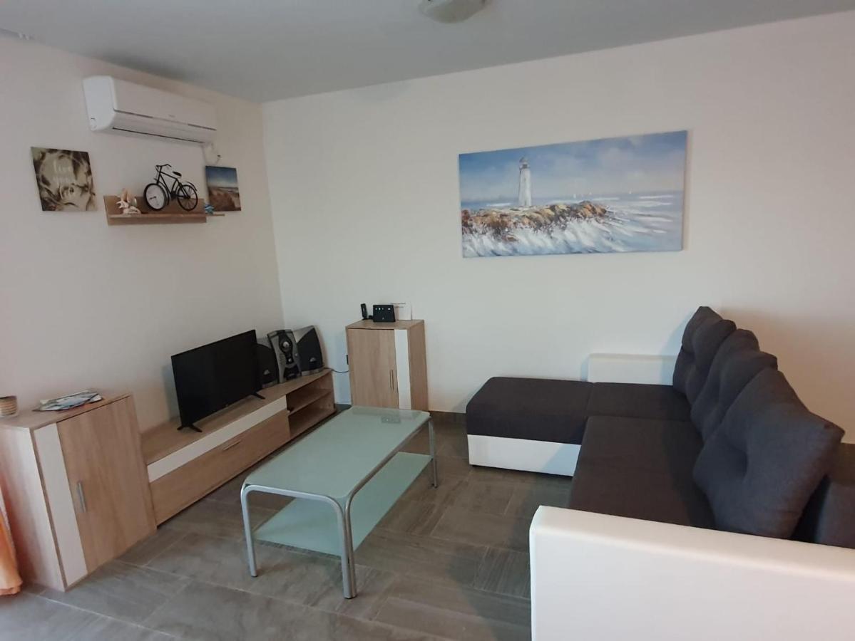 Apartmani Lucija Maslenica Extérieur photo